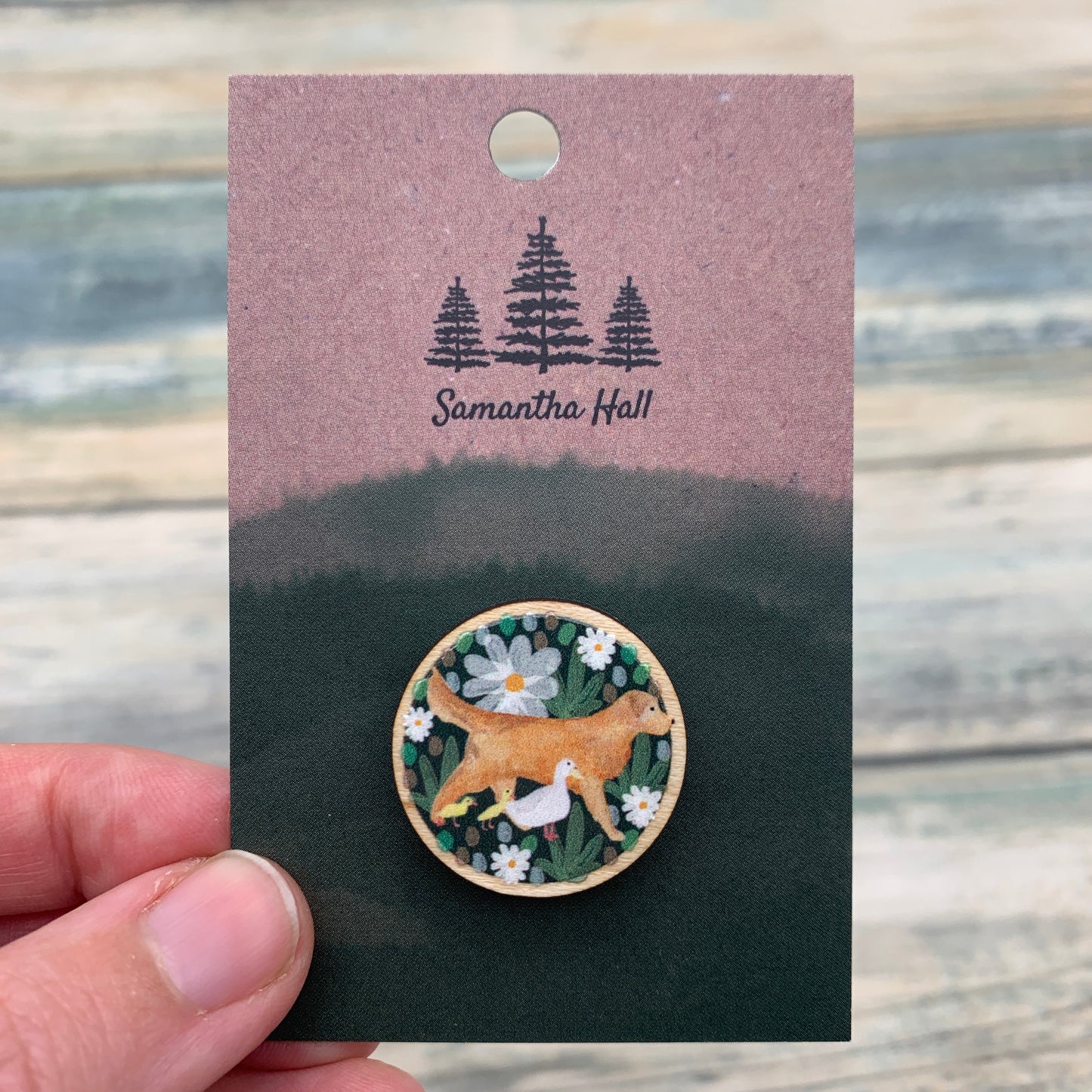 Golden Retriever wooden pin