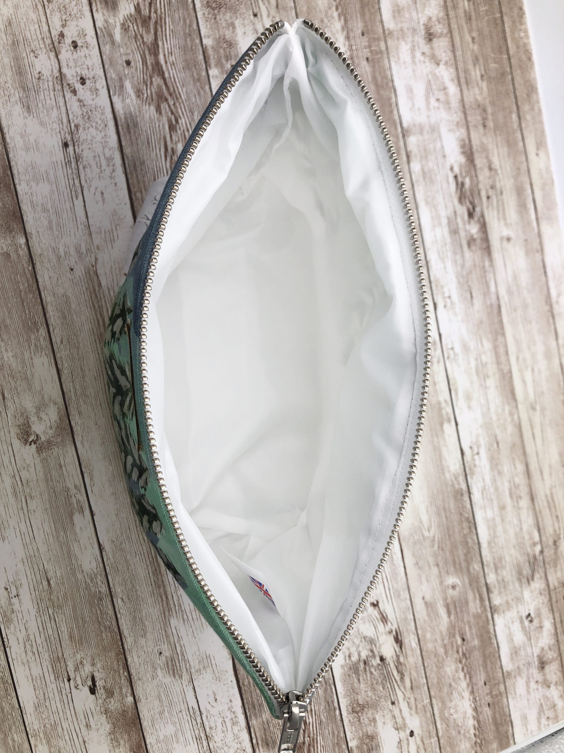 Husky in the Wilderness Cosmetic Bag