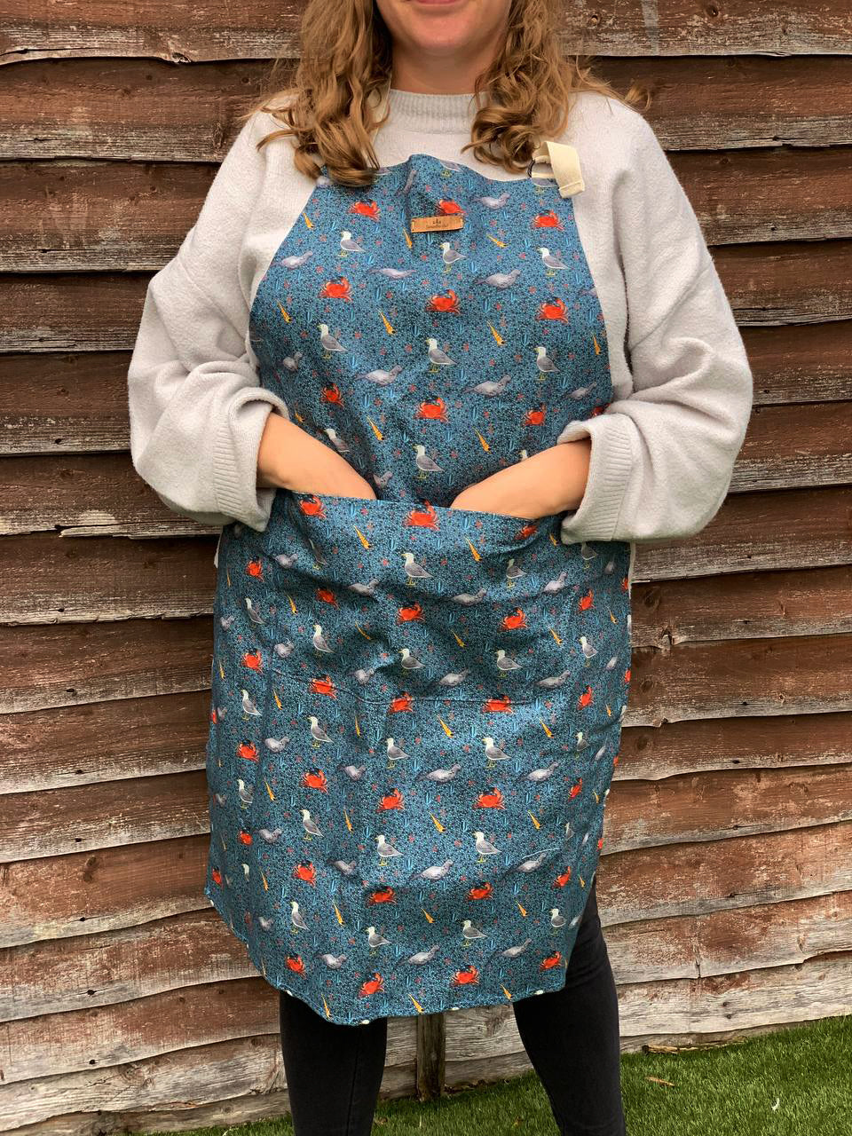 Coastal Apron