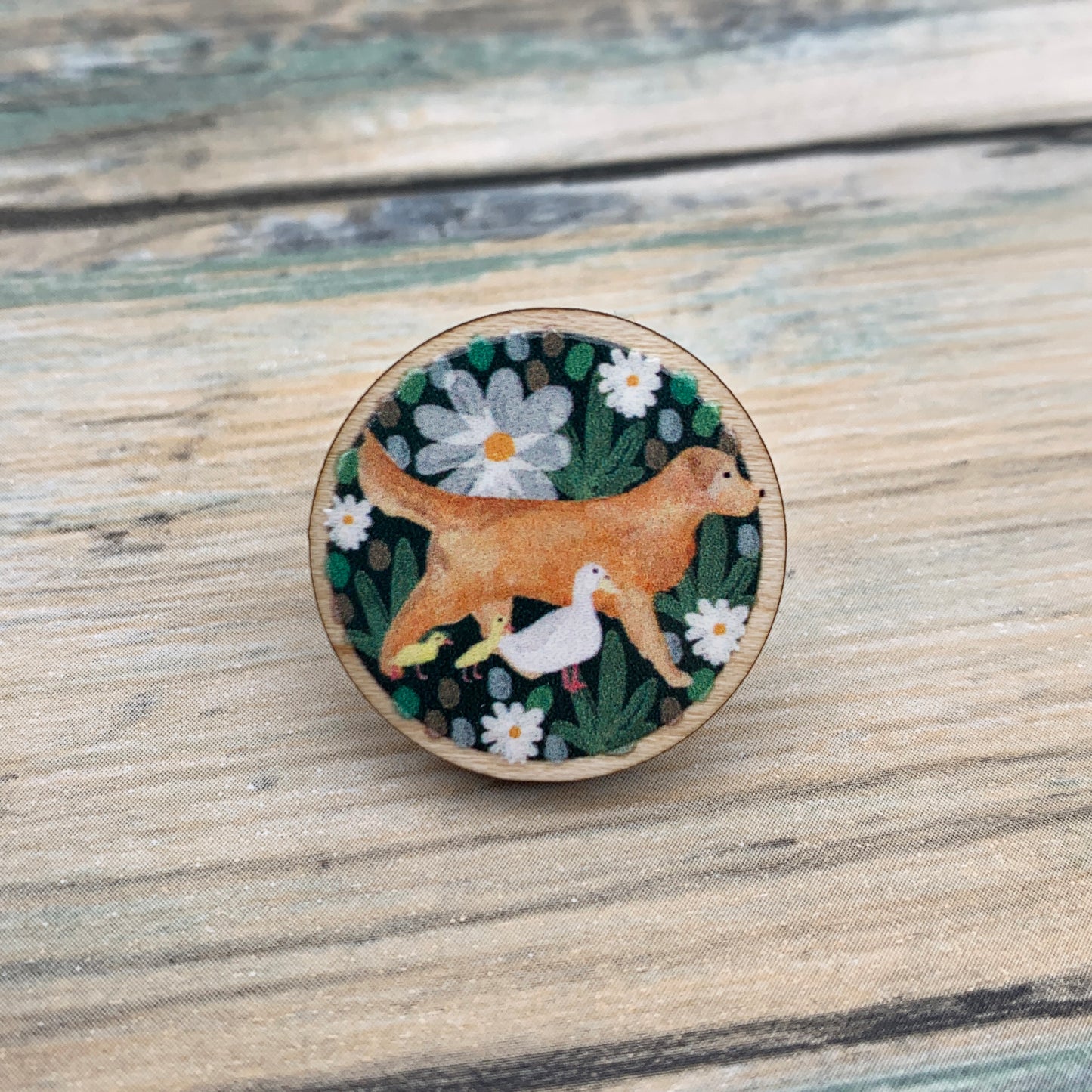 Golden Retriever wooden pin