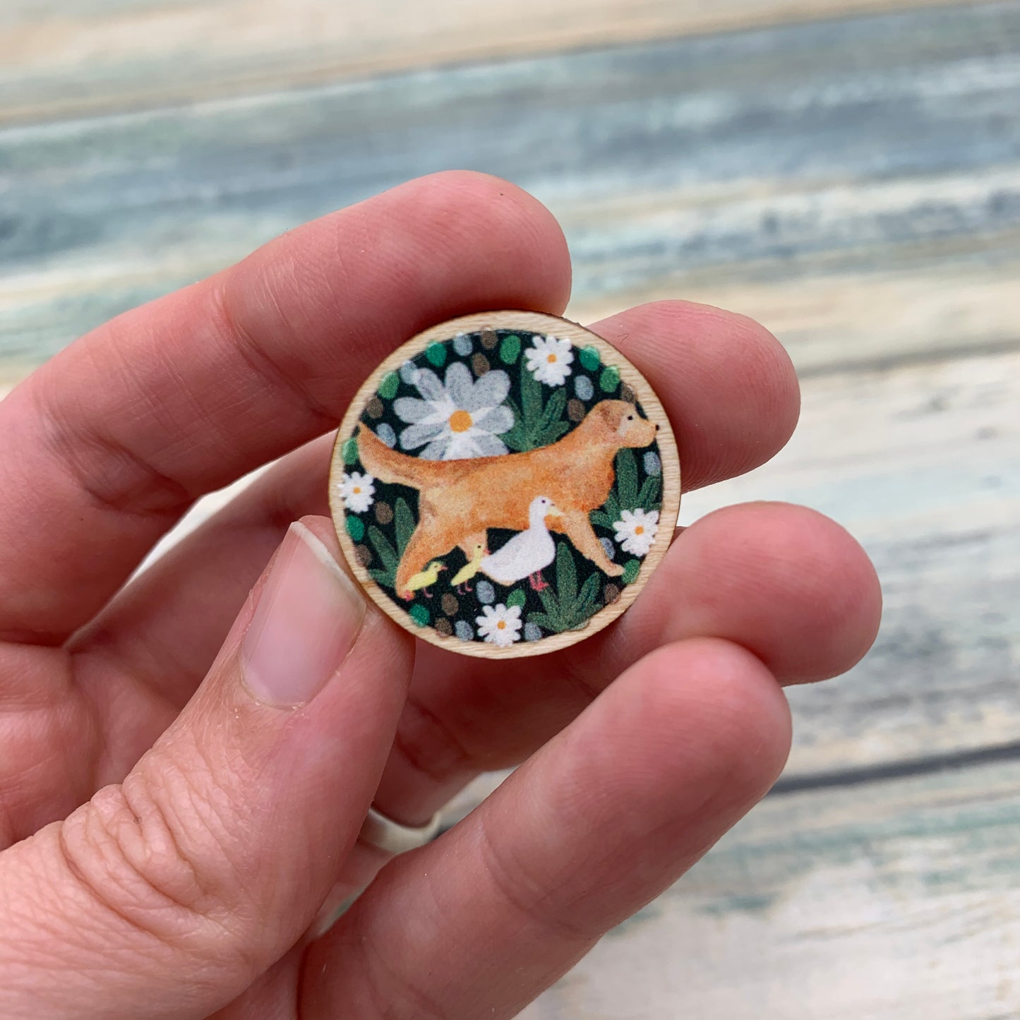 Golden Retriever wooden pin